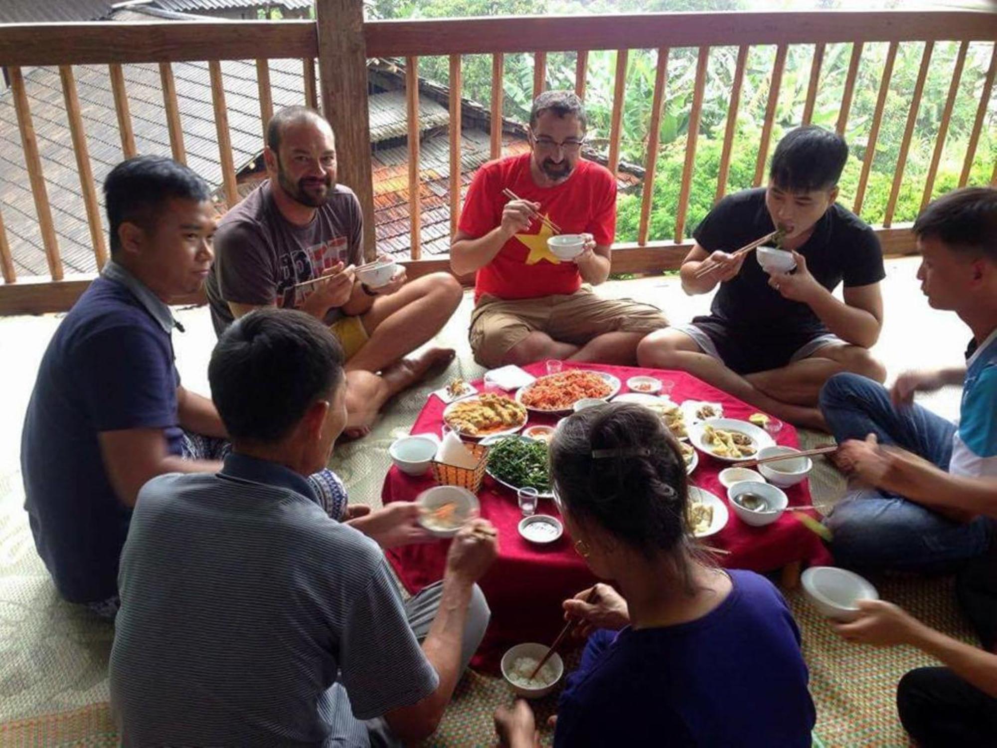Duy Tuyen Ba Be Homestay Bac Kan Exterior photo