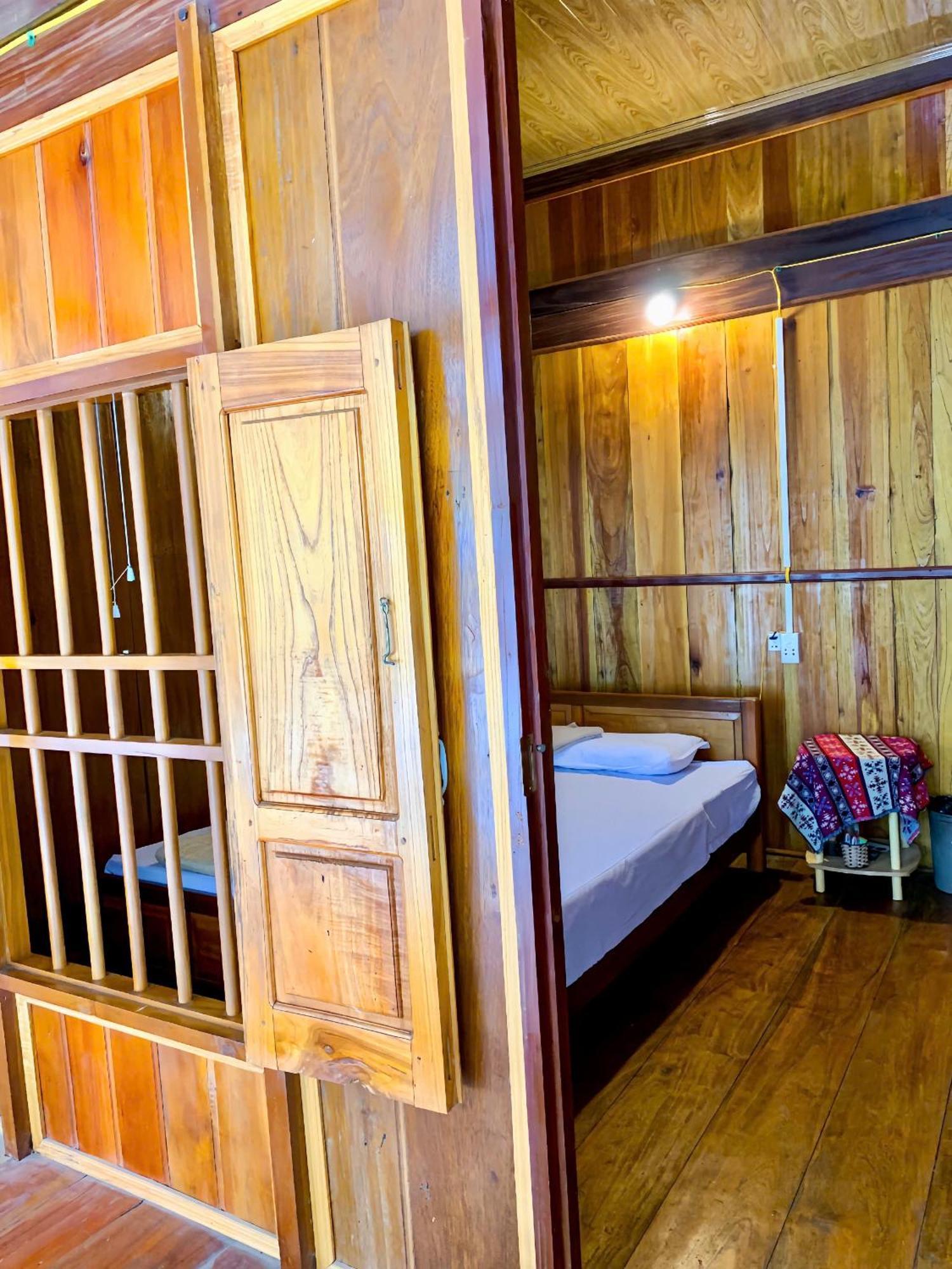 Duy Tuyen Ba Be Homestay Bac Kan Exterior photo